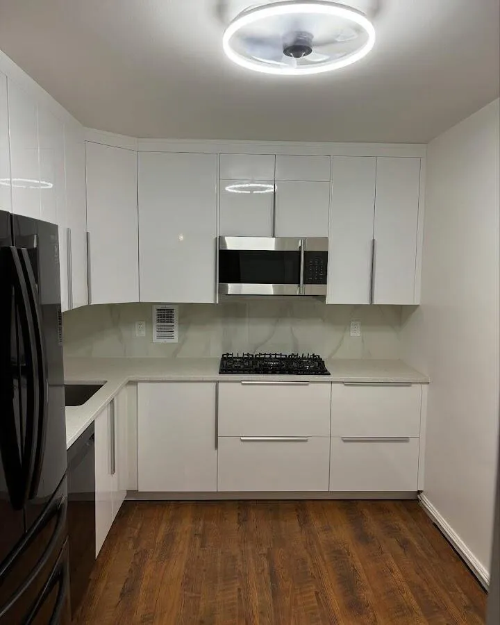 Renovated kitchen with quartz countertops in Bristol